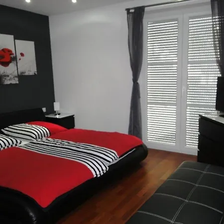 Perla Superior Fuer 5 Personen By Interhome Apartment Mitlo