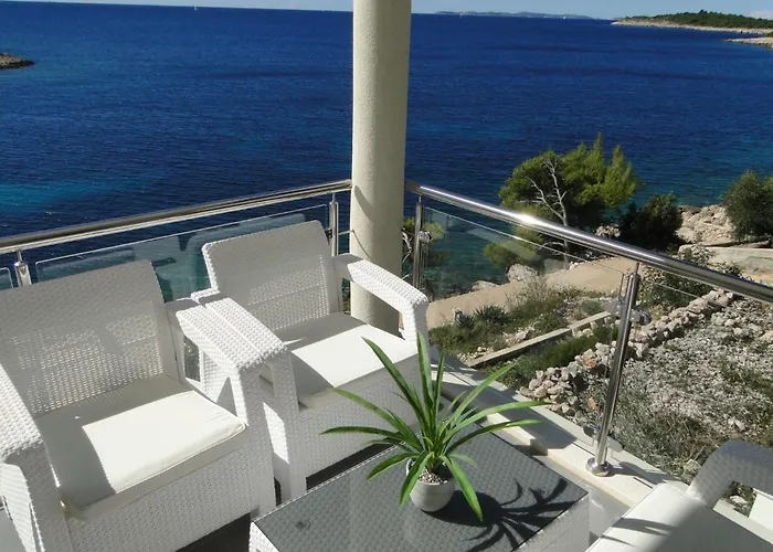 Perla Superior Fuer 5 Personen By Interhome * Mitlo