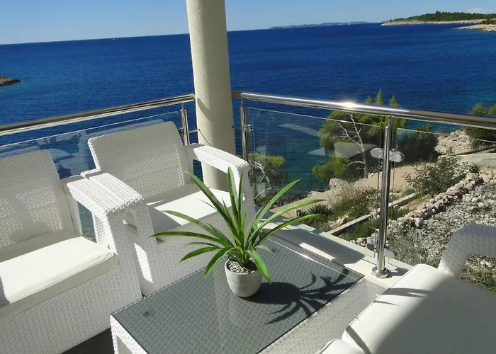 Perla Superior Fuer 5 Personen By Interhome * Mitlo