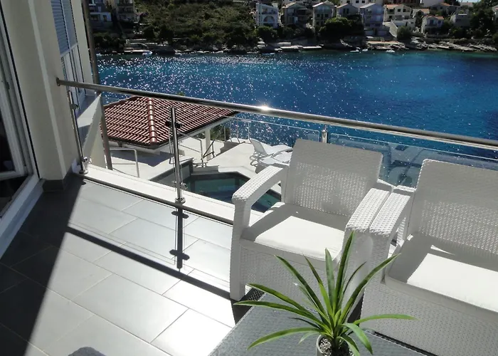 Perla Superior Fuer 5 Personen By Interhome Mitlo